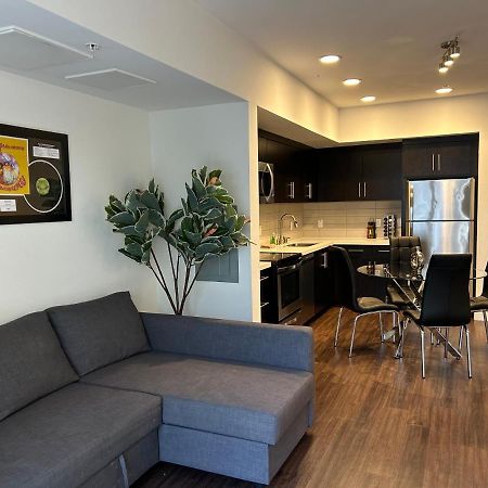 Luxury Apartment In Hollywood 로스앤젤레스 외부 사진