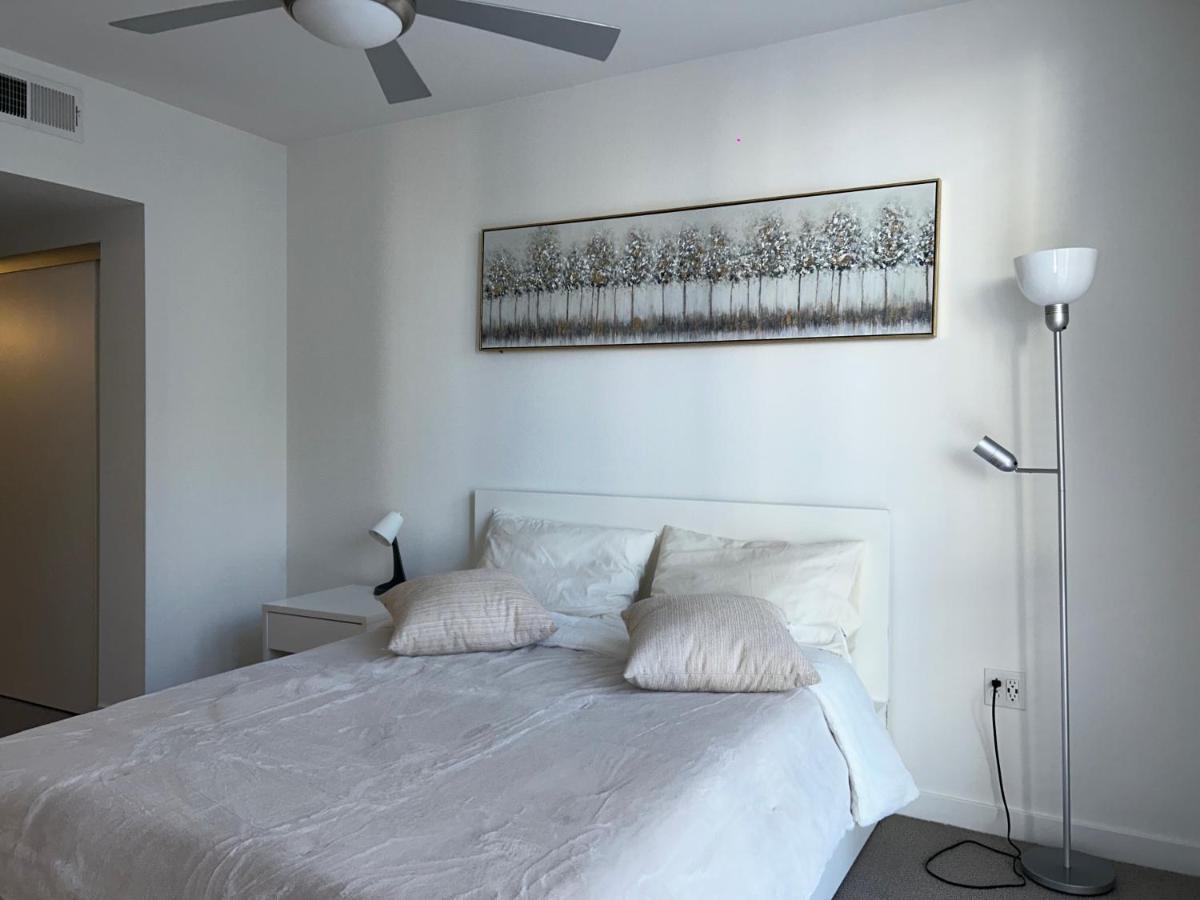 Luxury Apartment In Hollywood 로스앤젤레스 외부 사진